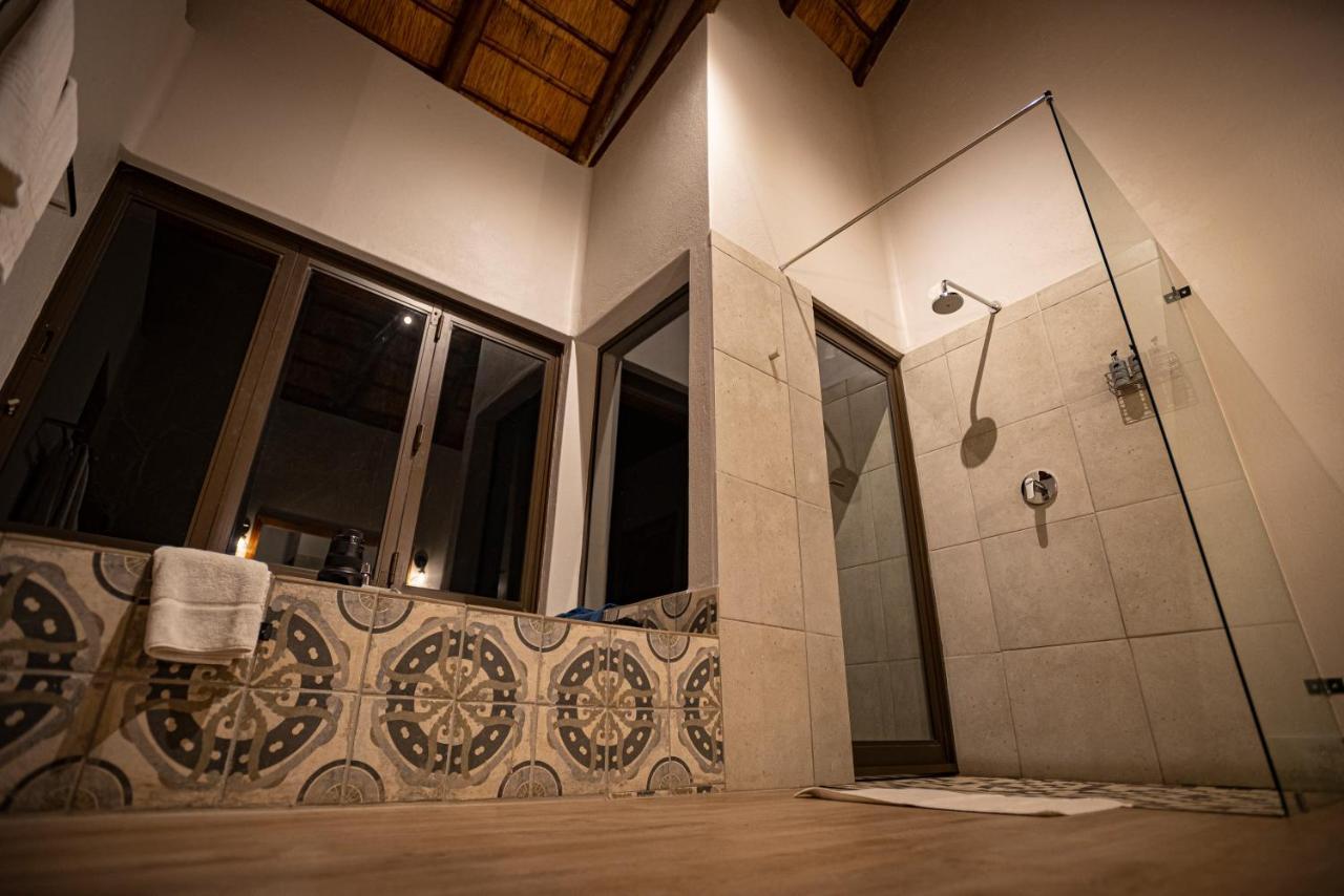 Elephant Plains Game Lodge Cagar Alam Sabi Sand Bagian luar foto
